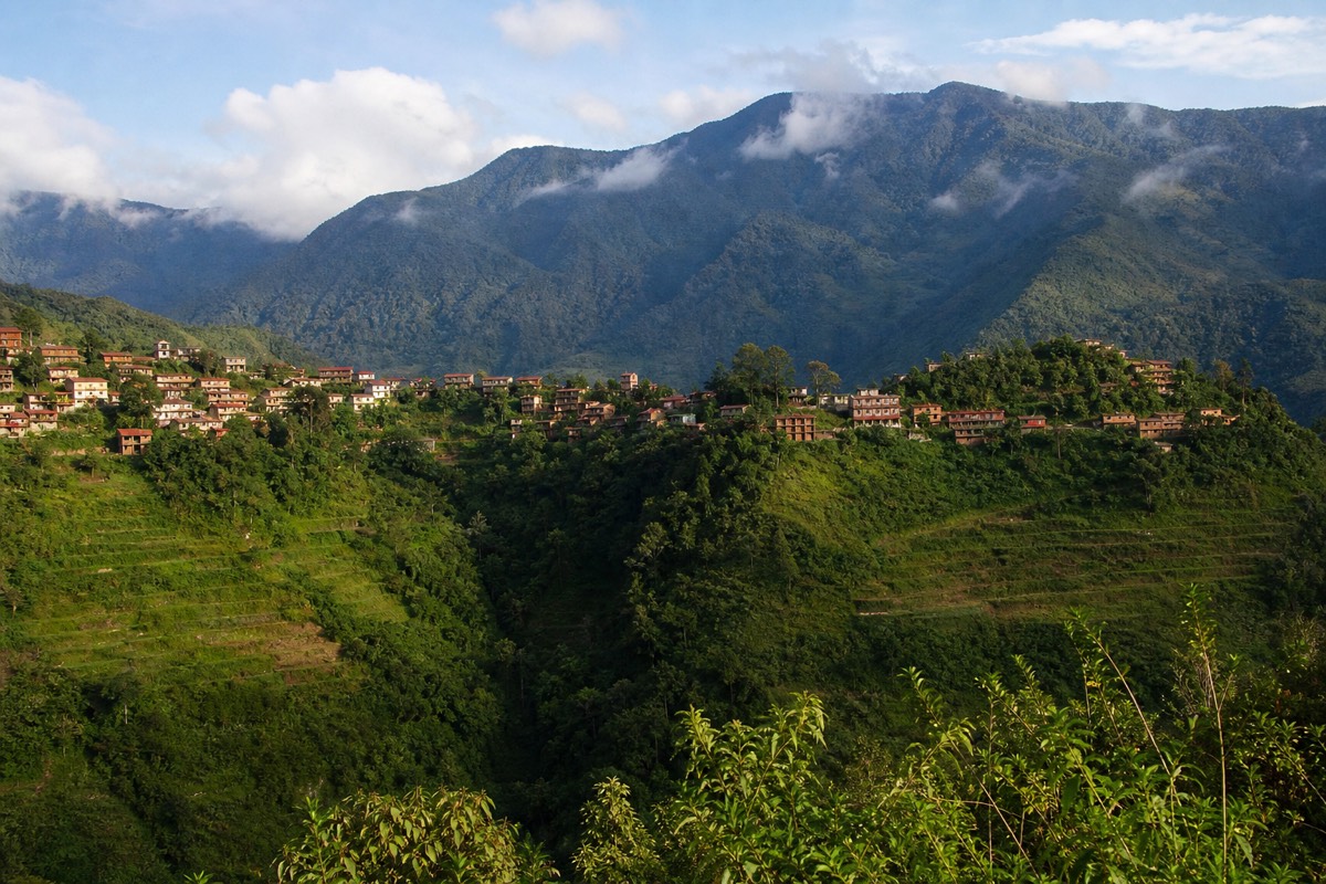 The town of Coroico at the end of the descent